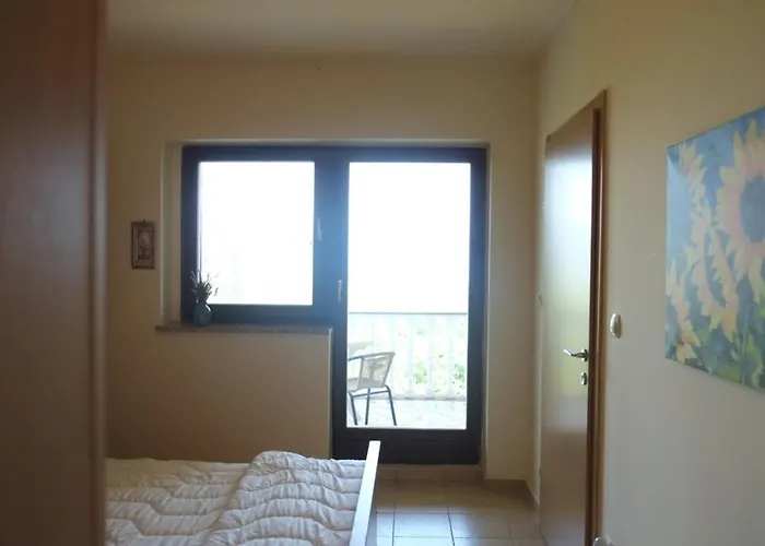 Apartament Hilltop Risika