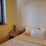 Hilltop Apartament Risika