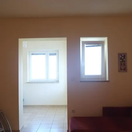 Hilltop Apartament