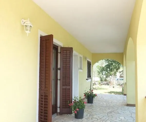 Διαμέρισμα Hilltop Risika