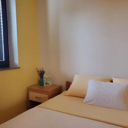 Hilltop Apartman Risika